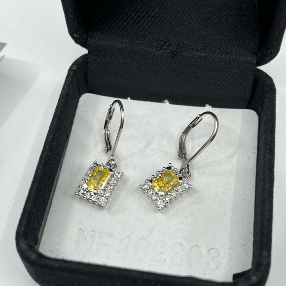 Epiphany Diamonique Yellow Stone Lever-Back Earrings – Vintage Sparkling Beauty - Picture 10 of 16